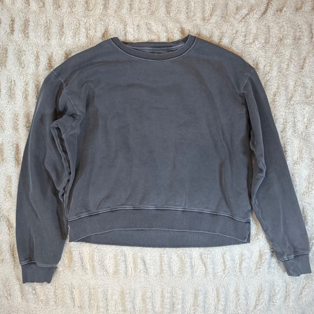 American Eagle Faded Charcoal Grey Crewneck Sweatshirt Medium Relaxed Pullover - Picture 2 of 8